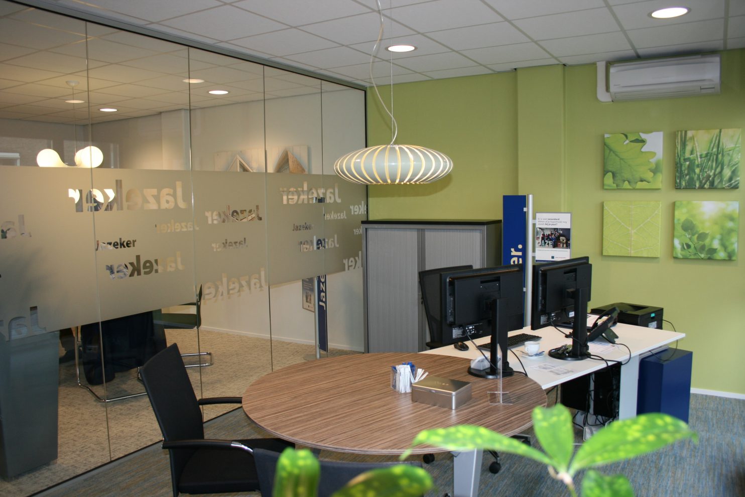 Ontwerp, management, afbouw & interieur — gerealiseerd door Stamhuis