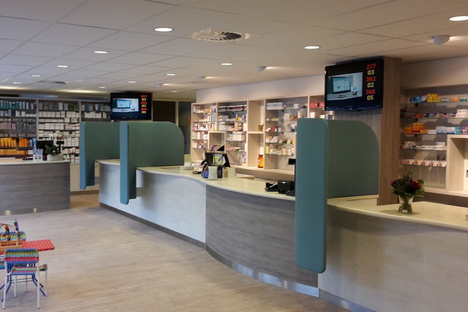 Apotheek Centrumwaard — gerealiseerd door Stamhuis
