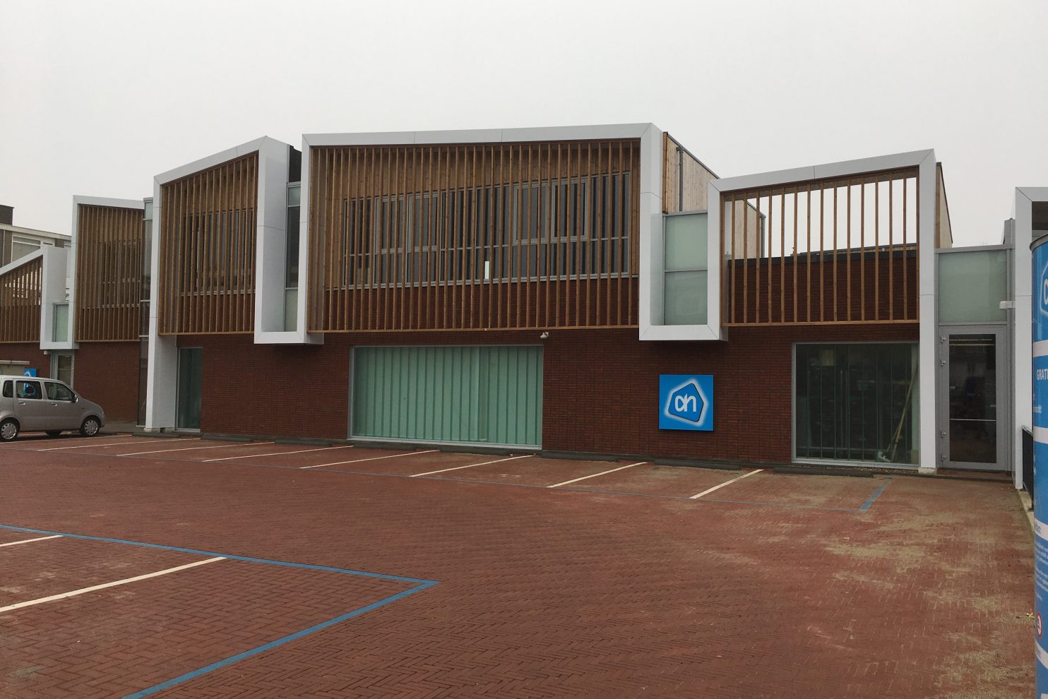 Winkeluitbreiding en nieuw magazijn — gerealiseerd door Stamhuis